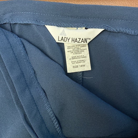 Lady Hazan - size 18w gray polyester skirt - Picture 7 of 7